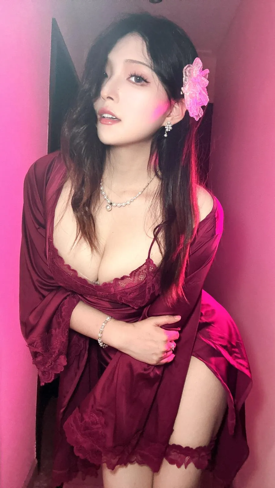 Natsuko夏夏子 – 紫罗兰 36P