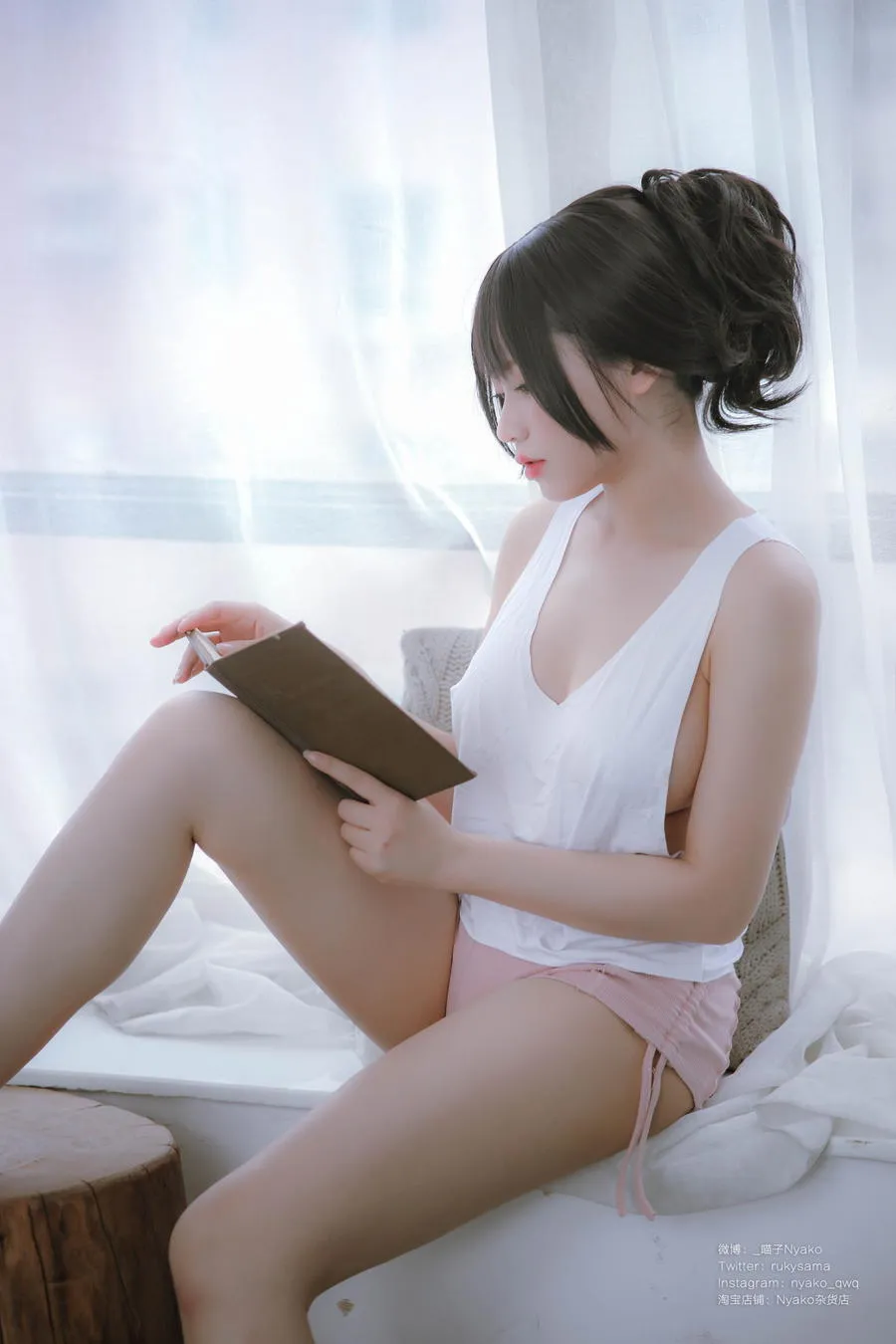Nyako喵子 – 隣のやばいお姉さん 背心 78P
