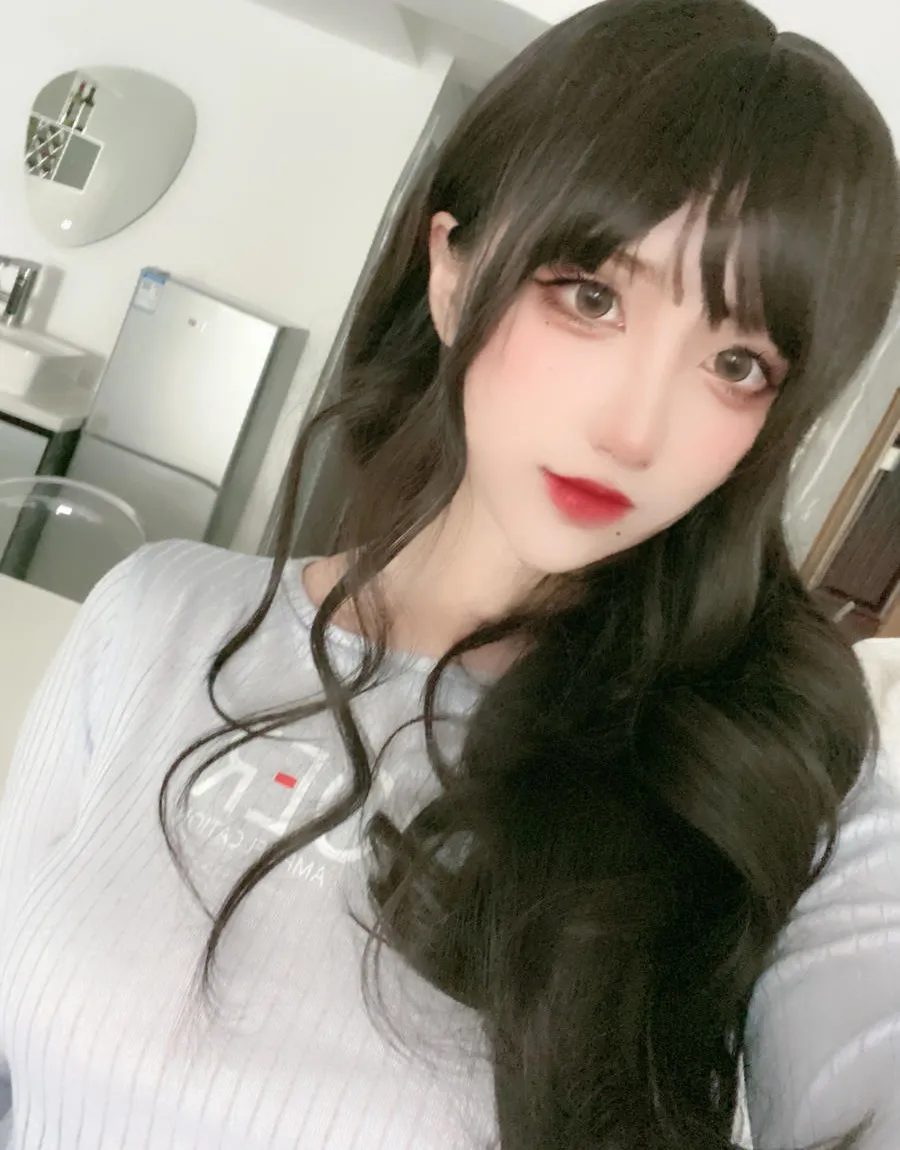 九曲Jean 吉他妹妹自拍 40P