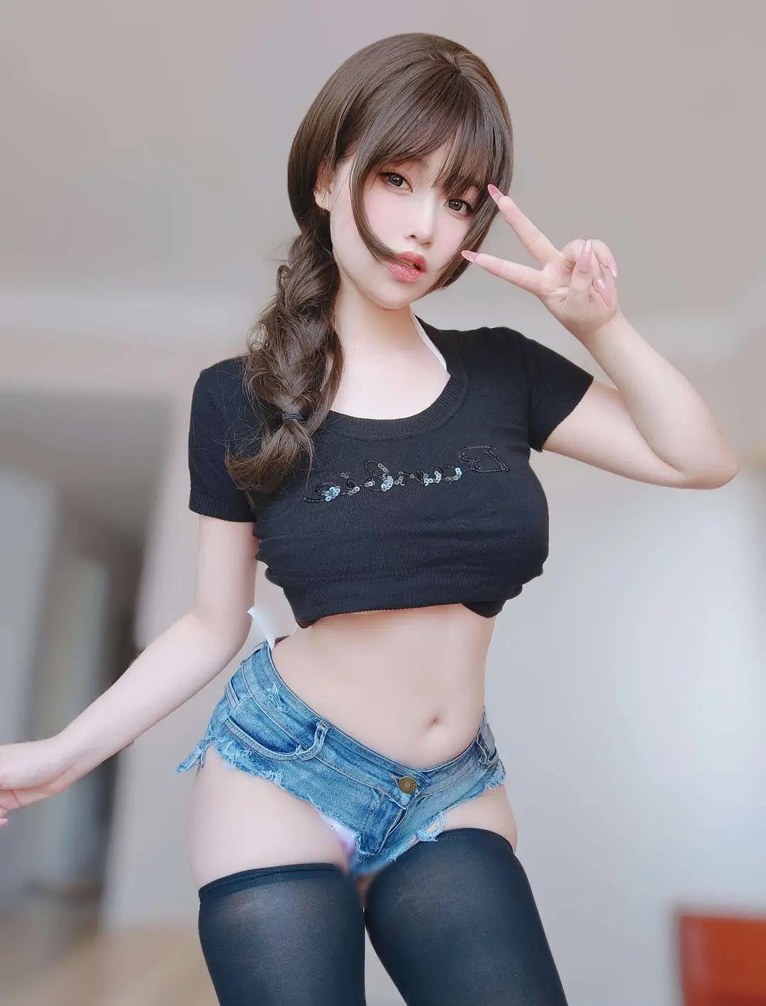 女主K – 小红帽和红苹果 86P