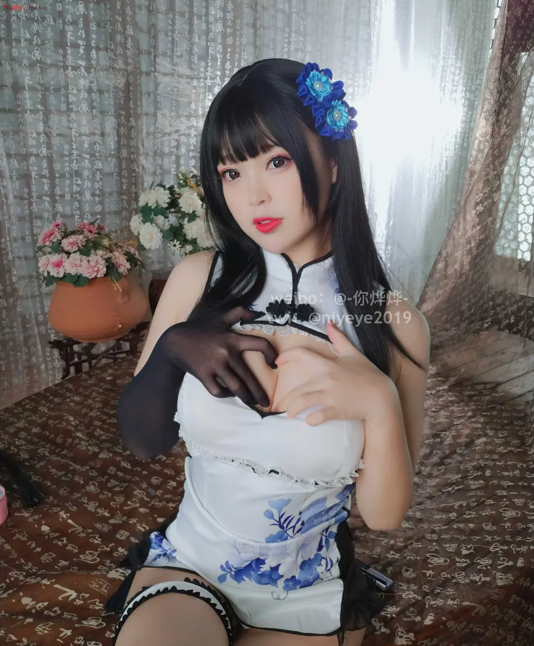 白烨 – 花精灵 92P