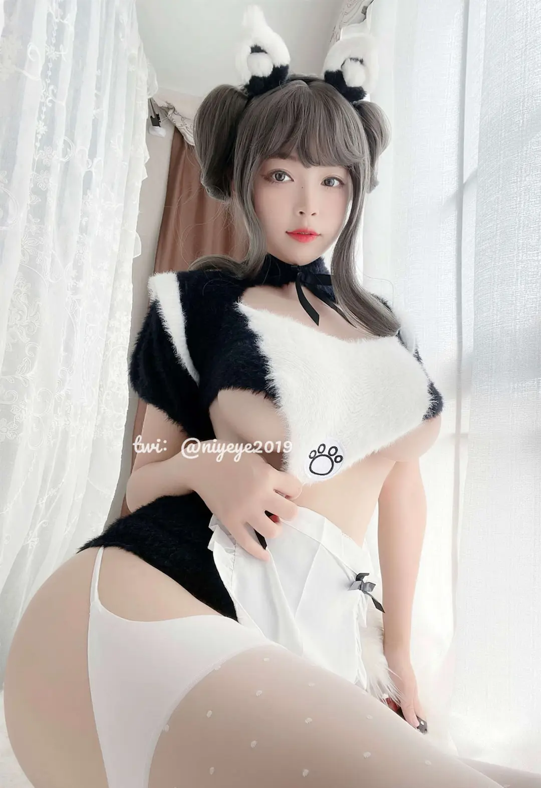 白烨 – 铁粉福利2月 39P
