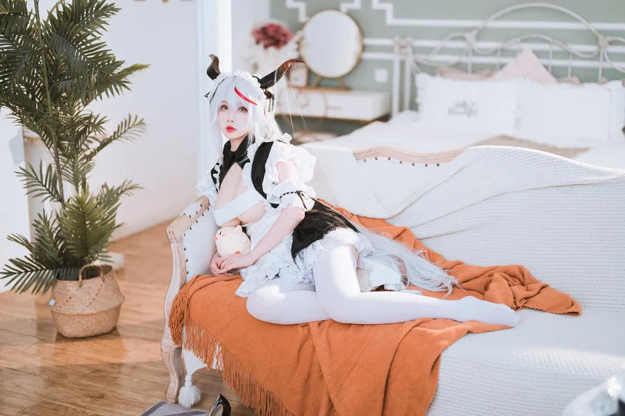 肉扣热热子（rioko凉凉子） 妄想航线 港区的龙女仆 30P