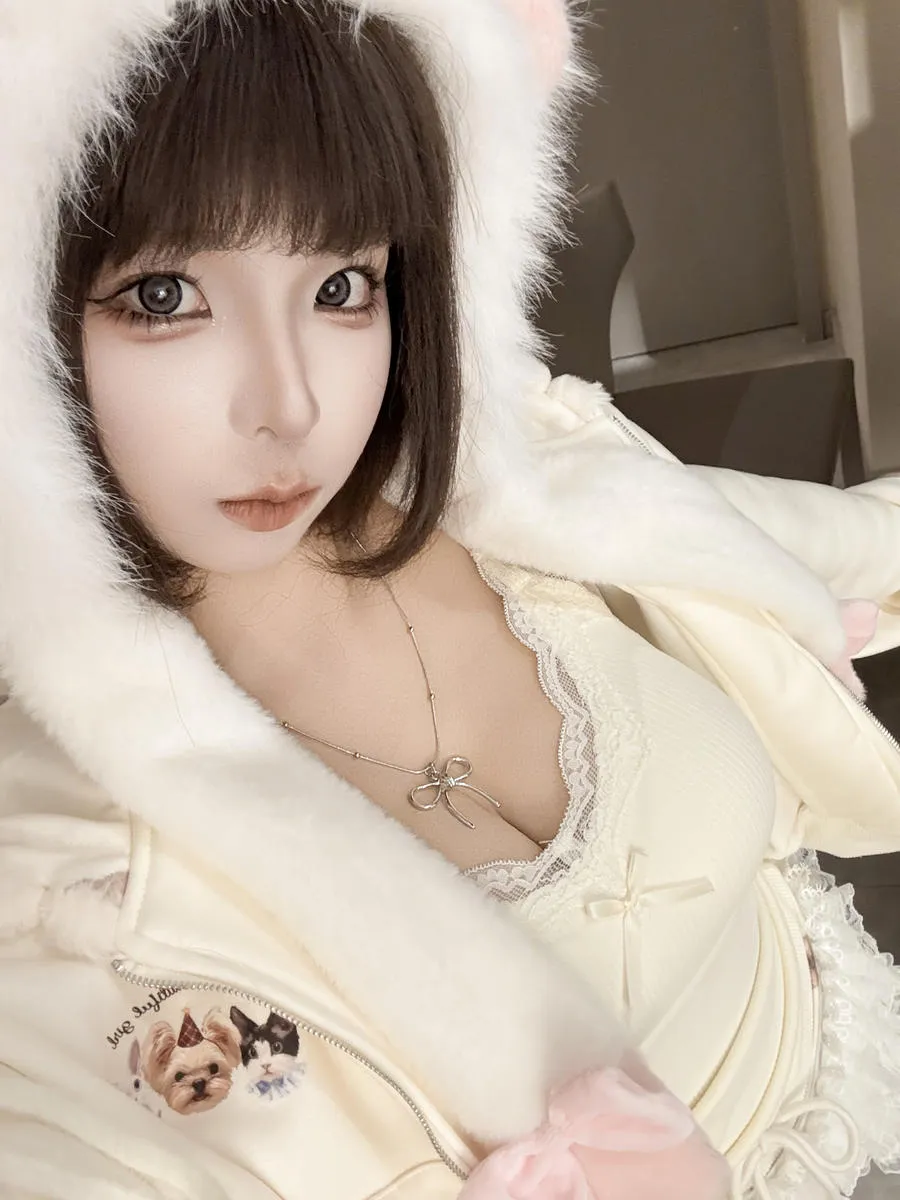 蠢沫沫(momo) – No.375 2025年07月自拍 (3套) 72P