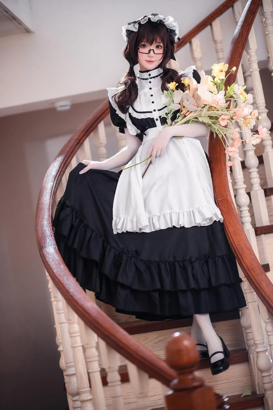 阿包也是兔娘 – 传统长裙女仆 47P
