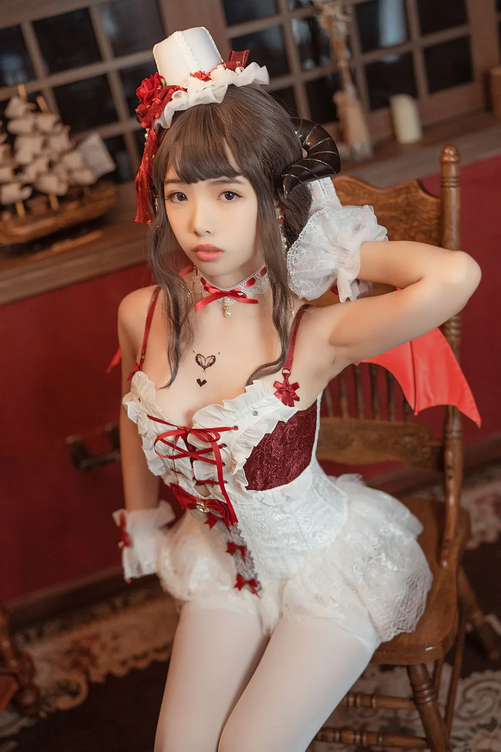雯妹不讲道理 魅魔本全部电子档 – Elegant devil 35P