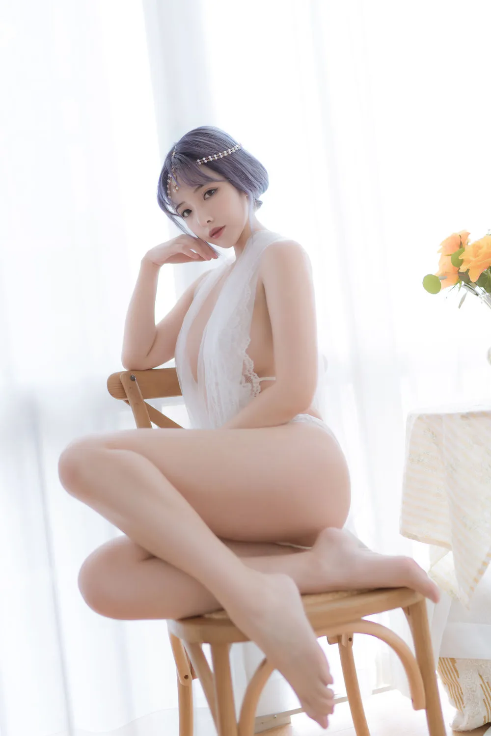 雯妹不讲道理 2021年 1月图包 9套 – 白色希腊 36P